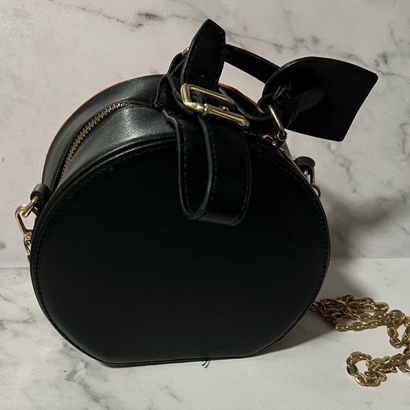 Round Quilted Two-Tone Crossbody Bag - Picture 3 of 10